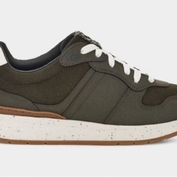 UGG Retrainers - Picture 1 of 6